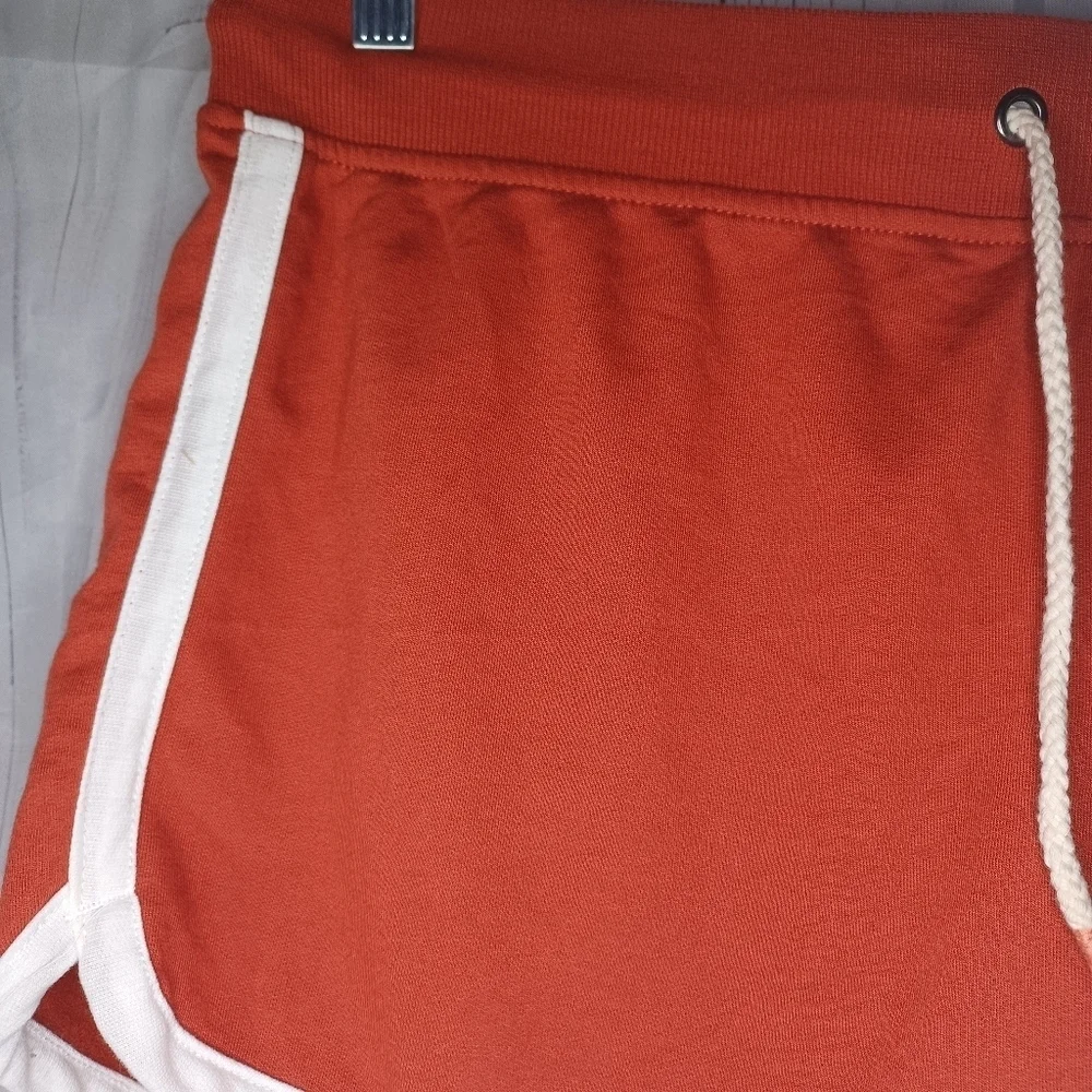 Secret Treasures Coffee Till Cocktails Comfy cropped Hoodie and shorts pajamas - Picture 16 of 16